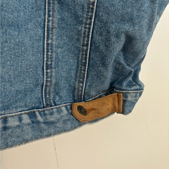 Vintage Blue Denim Vest - Picture 6 of 6